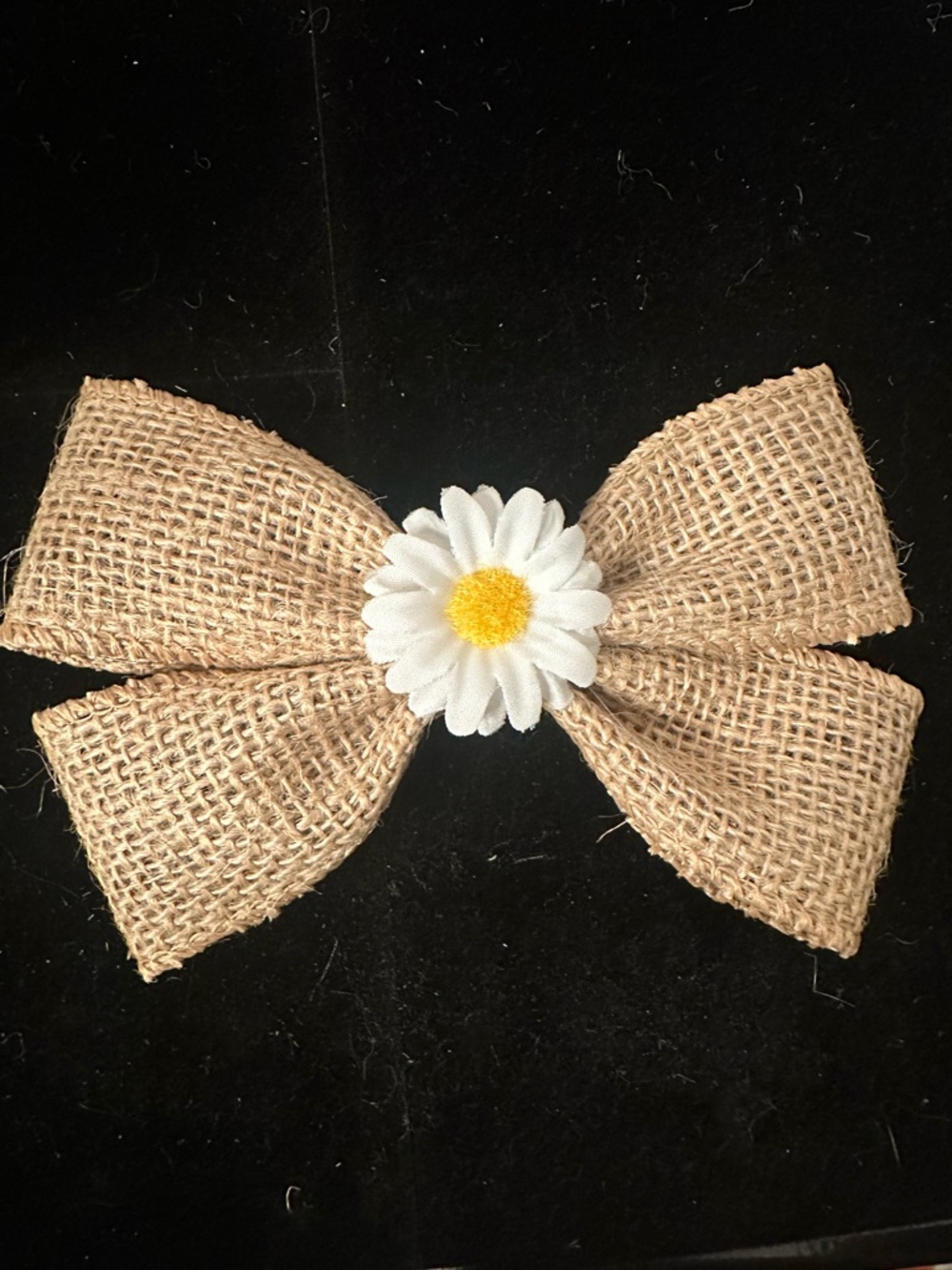 Burlap Daisy Hair Bow - Natural with White Daisy